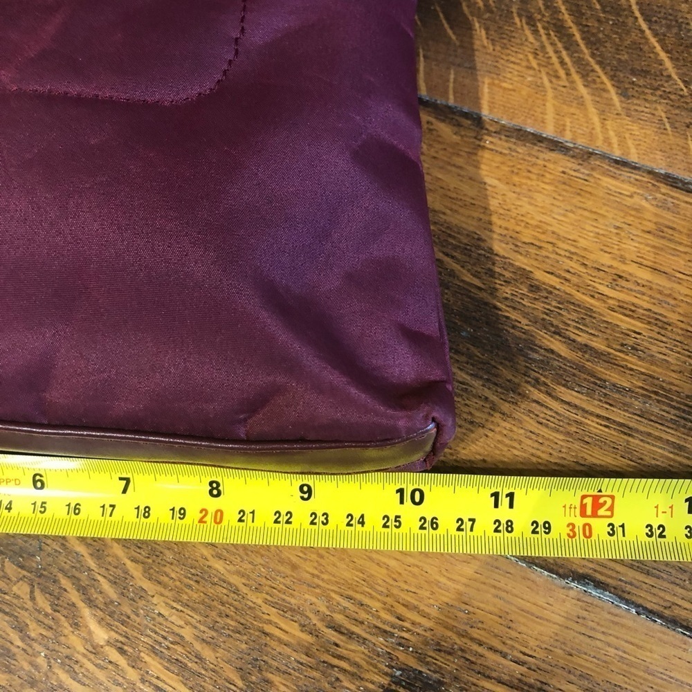 Roots Burgundy Nylon & Faux Leather Crossbody Messenger Bag - Picture 5 of 9